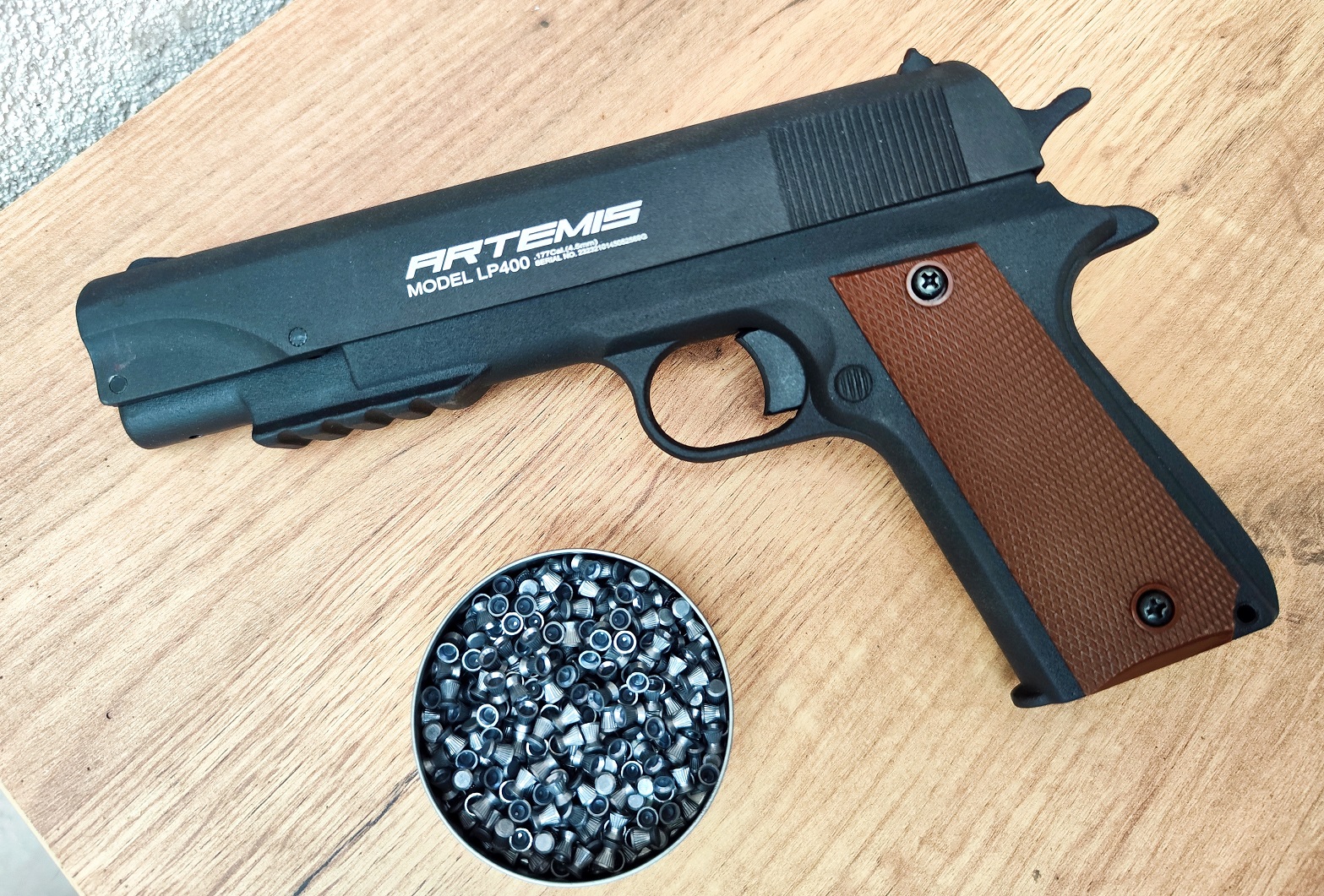 Artemis LP400 Pca-légpisztoly, 4,5 mm